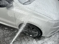 C4F39371-2224-4196-8C8E-93F58EA6145B